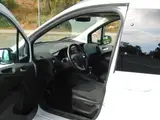 Ford Toureno Courier 2018 — 12/17