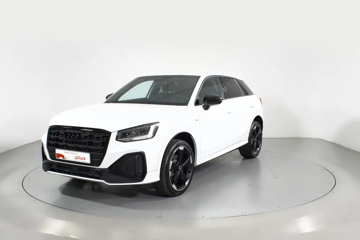 Audi Q2 Black line edition 35 TFSI 110(150) kW(CV) S tronic 2025 — 1/23