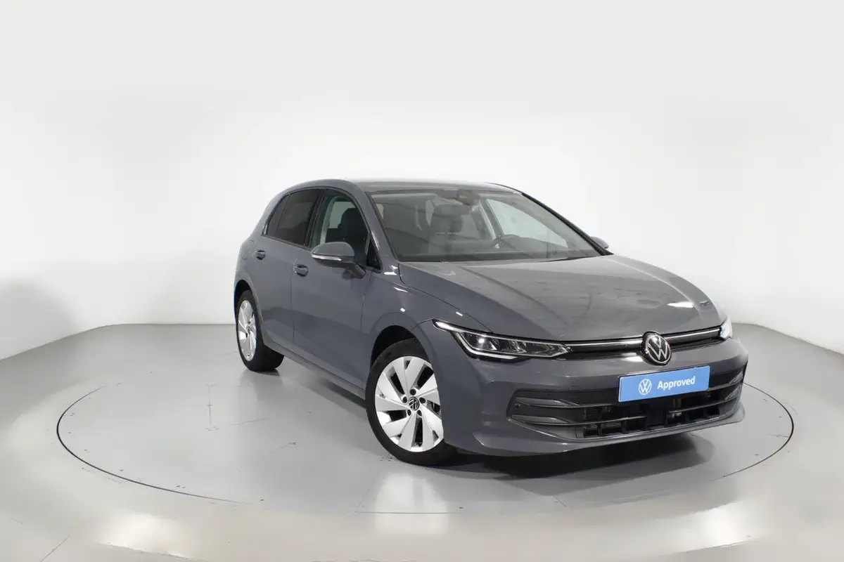 Volkswagen Golf 1.5 TSI 85KW LIFE 5P 2025 — 1/25