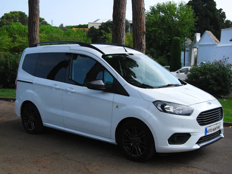 Ford Toureno Courier 2018
