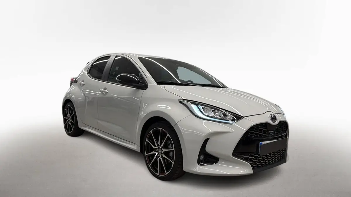 Toyota  1.5 VVT-I HYBRID GR SPORT 5P 2022 — 1/18